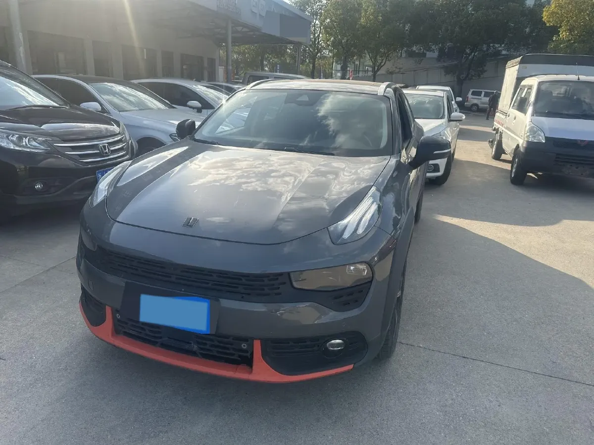 2018 Toyota C-HR 2.0L 171HP L4 CVT,autocango,china used car exporter,china ev exporter,chinese used car exporter,chinese used ev exporter