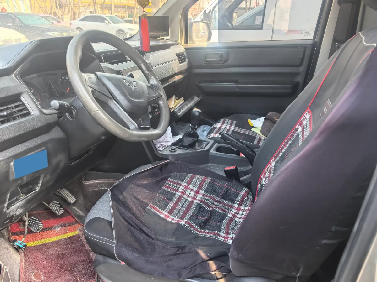 2019 WuLing HongGuang Plus 1.5T 147HP L4 6MT,autocango,china used car exporter,china ev exporter,chinese used car exporter,chinese used ev exporter