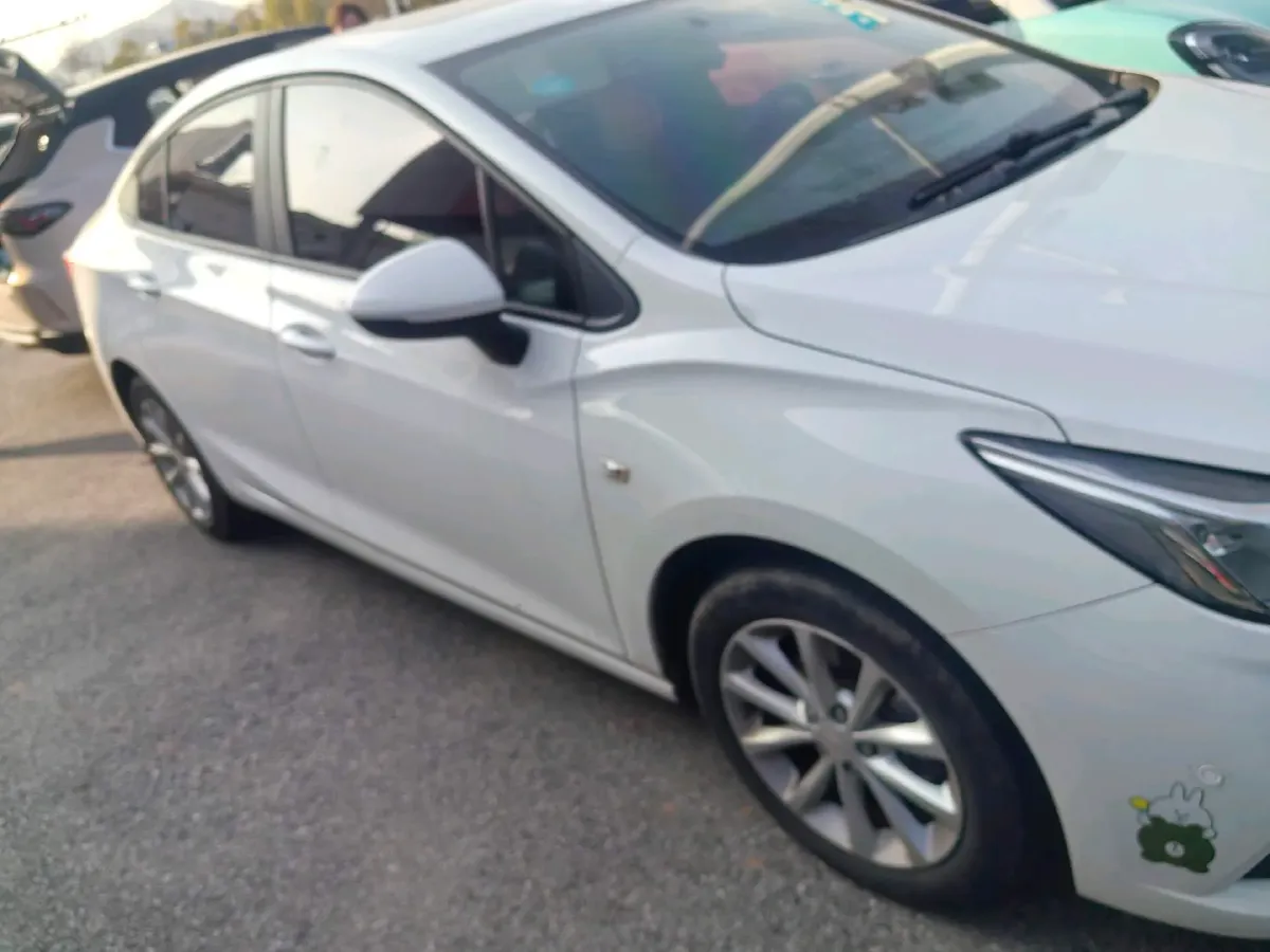 2018 Chevrolet Cruze 1.5L 114HP L4 6AT,autocango,china used car exporter,china ev exporter,chinese used car exporter,chinese used ev exporter