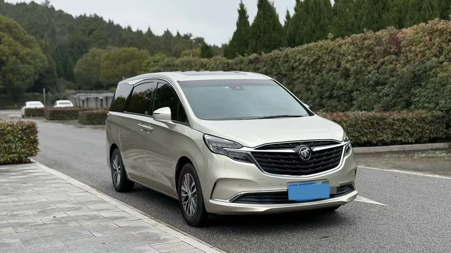 2021 Buick GL8 2.0T 237HP L4 9AT,autocango,china used car exporter,china ev exporter,chinese used car exporter,chinese used ev exporter