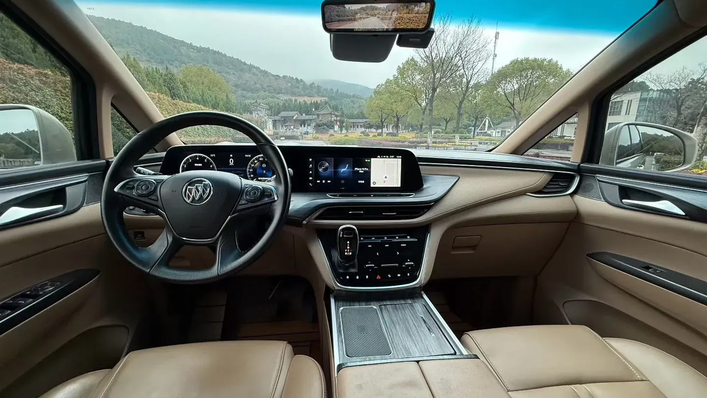 2021 Buick GL8 2.0T 237HP L4 9AT,autocango,china used car exporter,china ev exporter,chinese used car exporter,chinese used ev exporter