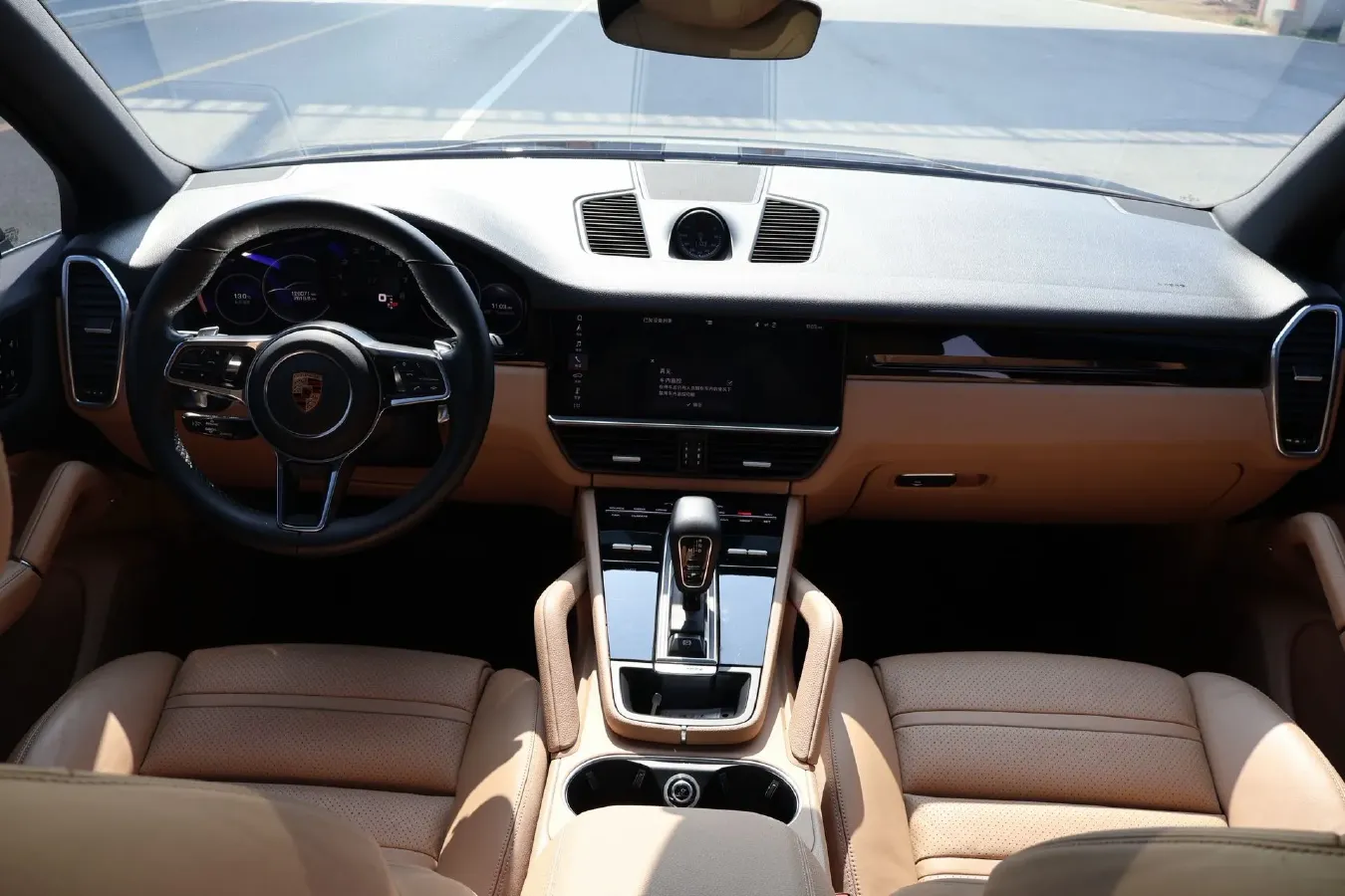 2018 Porsche Cayenne 3.0T 340HP V6 8AT,autocango,china used car exporter,china ev exporter,chinese used car exporter,chinese used ev exporter