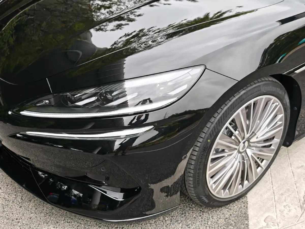 2024 Denza DenzaZ9 2.0T 207HP L4 E-CVT PHEV 38.5KWH,autocango,china used car exporter,china ev exporter,chinese used car exporter,chinese used ev exporter