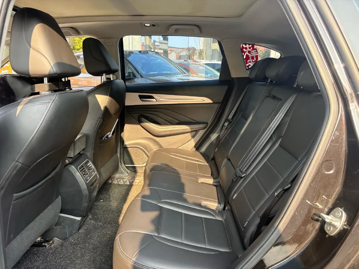 2019 Haval F7 1.5T 169HP L4 7DCT,autocango,china used car exporter,china ev exporter,chinese used car exporter,chinese used ev exporter