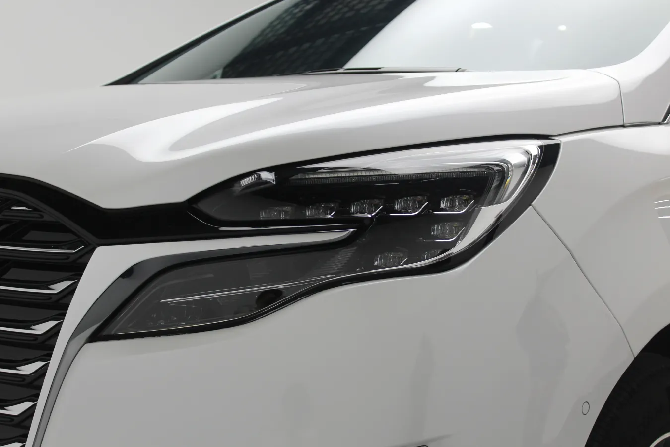 2023 Buick GL8 2.0T 237HP L4 9AT,autocango,china used car exporter,china ev exporter,chinese used car exporter,chinese used ev exporter