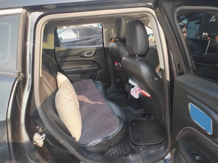 2021 Jeep Compass 1.3T 173HP L4 7DCT,autocango,china used car exporter,china ev exporter,chinese used car exporter,chinese used ev exporter