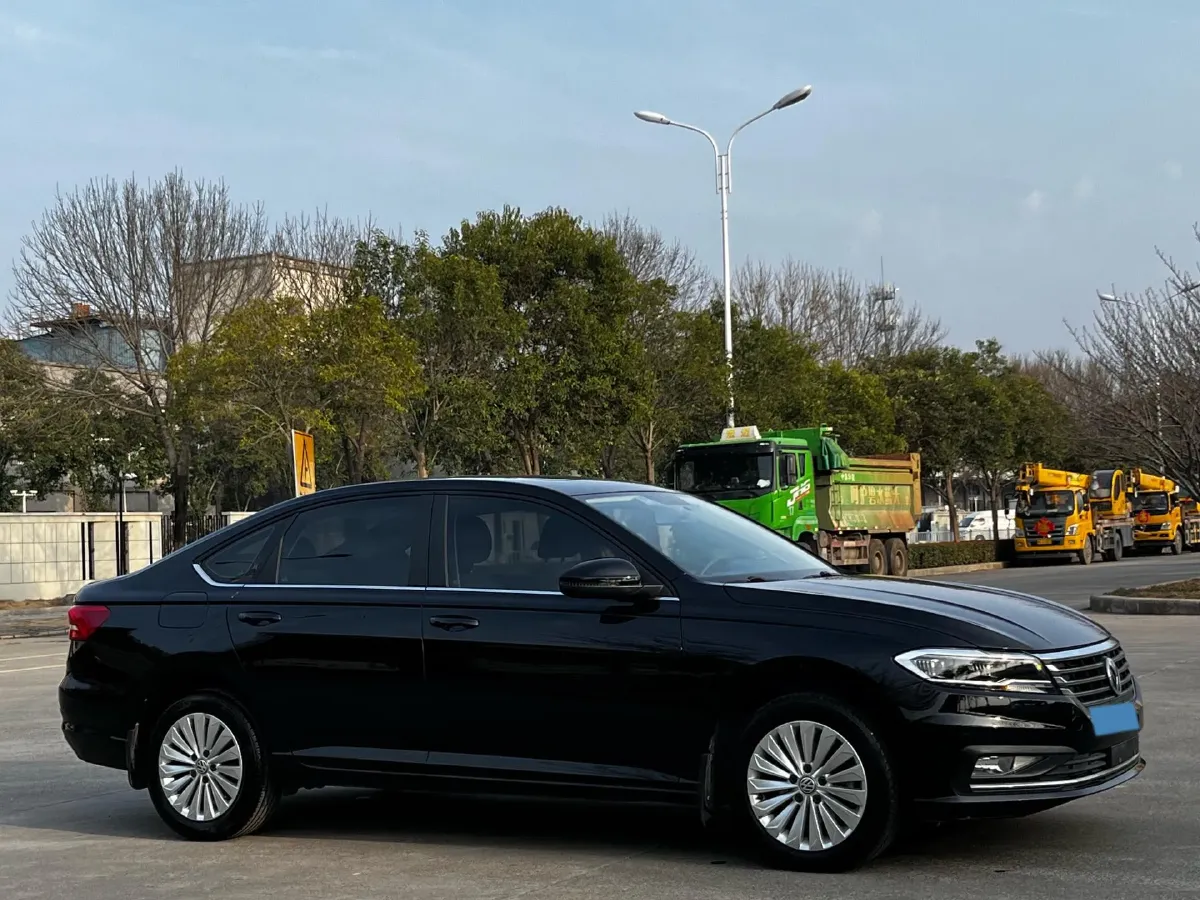 2018 Volkswagen Lavida 1.2T 116HP L4 7DCT,autocango,china used car exporter,china ev exporter,chinese used car exporter,chinese used ev exporter