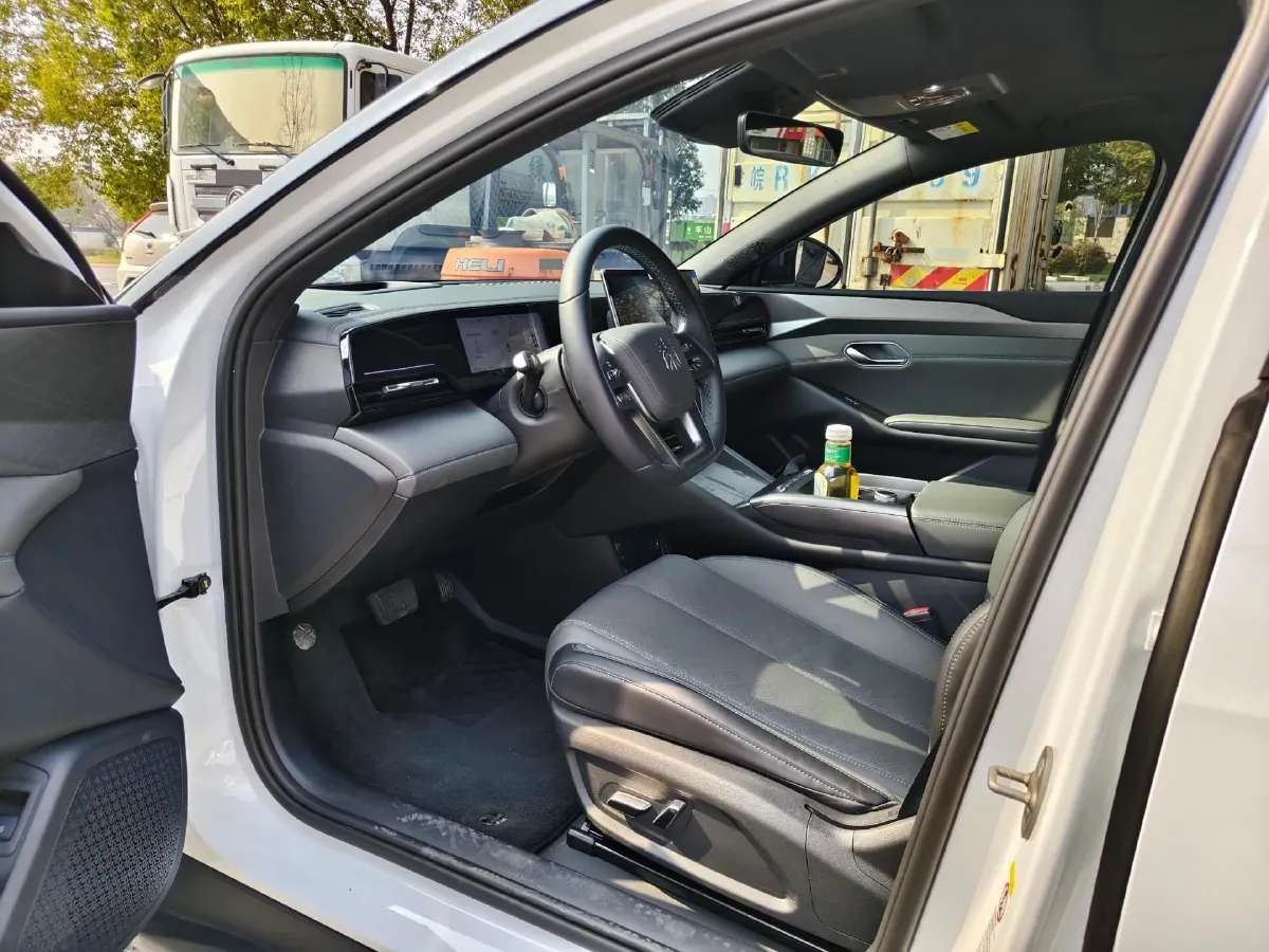 2025 BYD QinL BEV,autocango,china used car exporter,china ev exporter,chinese used car exporter,chinese used ev exporter