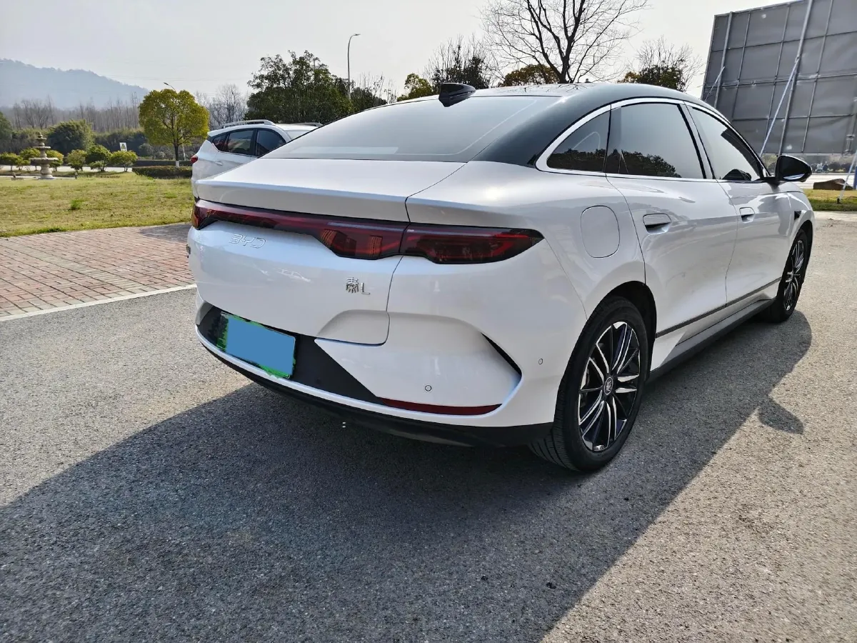 2025 BYD QinL BEV,autocango,china used car exporter,china ev exporter,chinese used car exporter,chinese used ev exporter