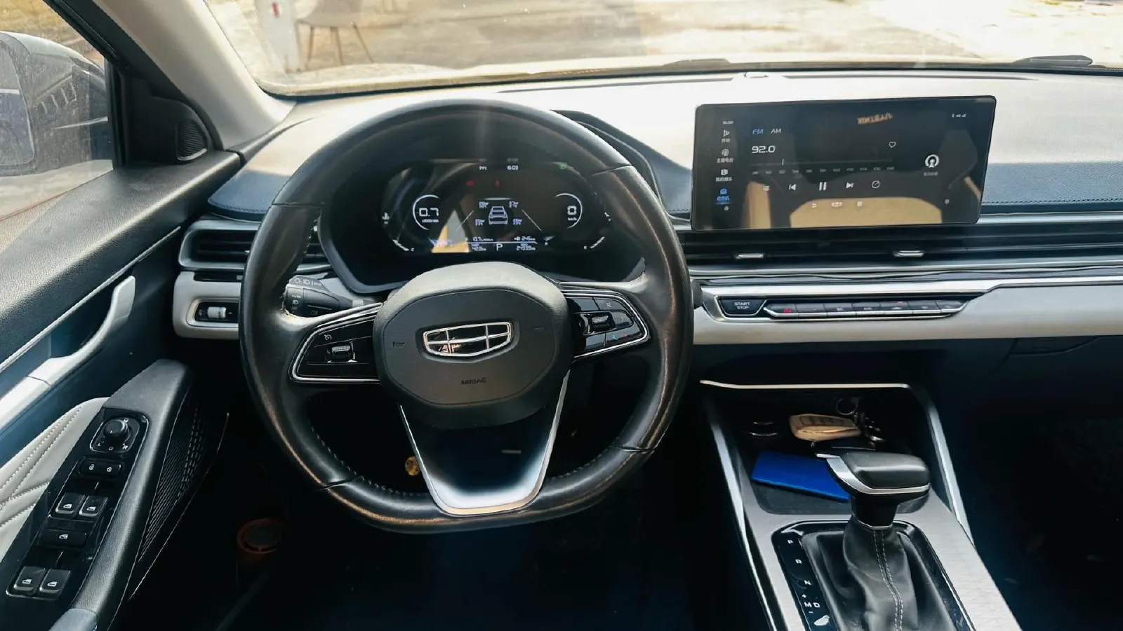 2022 Geely Emgrand 1.5L 114HP L4 CVT,autocango,china used car exporter,china ev exporter,chinese used car exporter,chinese used ev exporter