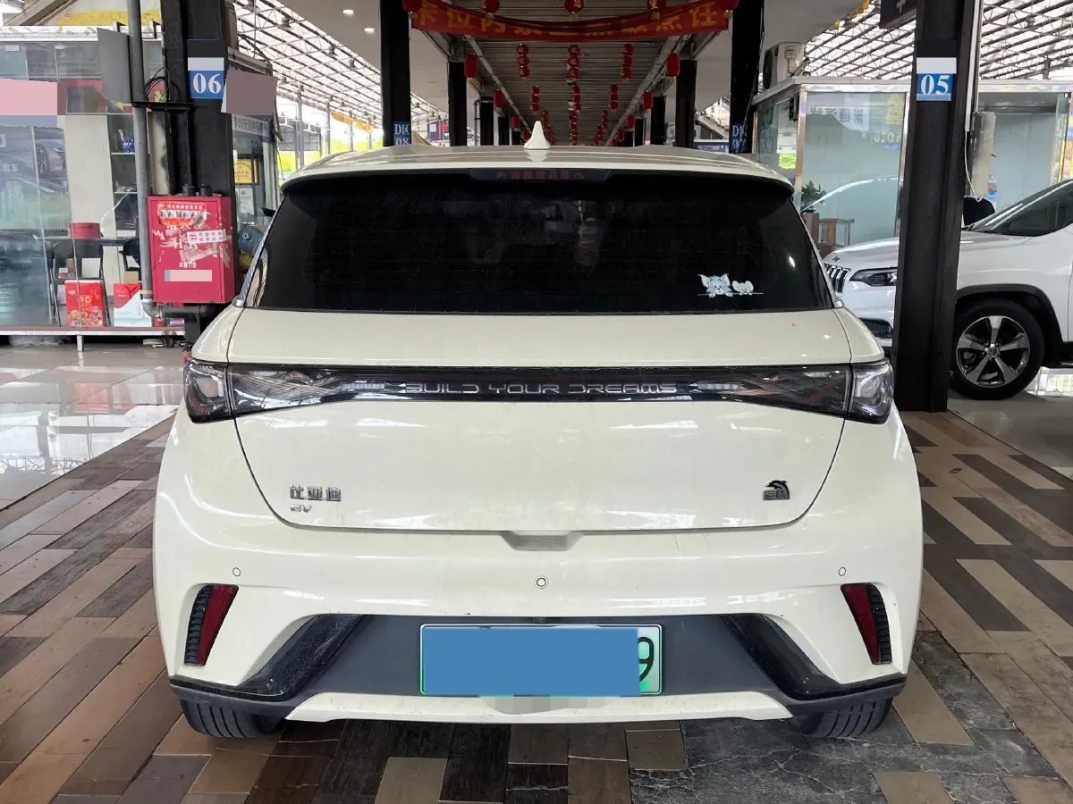 2021 Ford Escort 1.5L 122HP L3 6AT,autocango,china used car exporter,china ev exporter,chinese used car exporter,chinese used ev exporter