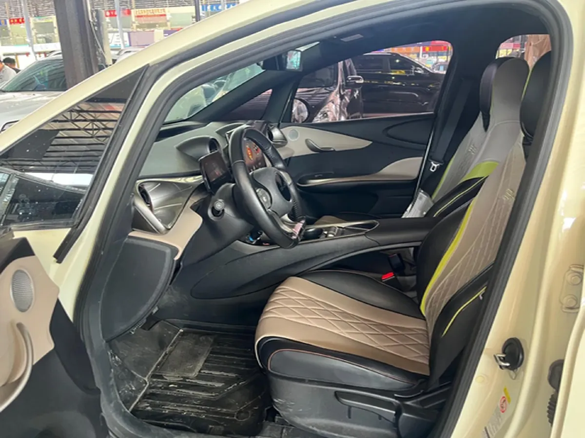 2021 Ford Escort 1.5L 122HP L3 6AT,autocango,china used car exporter,china ev exporter,chinese used car exporter,chinese used ev exporter