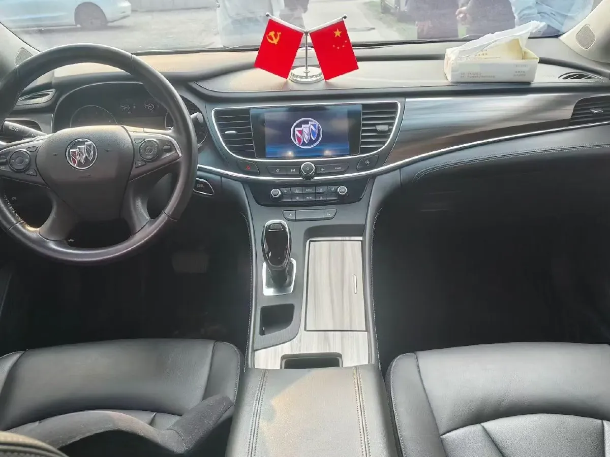 2022 Buick Larcosse 1.5T 169HP L4 9AT,autocango,china used car exporter,china ev exporter,chinese used car exporter,chinese used ev exporter