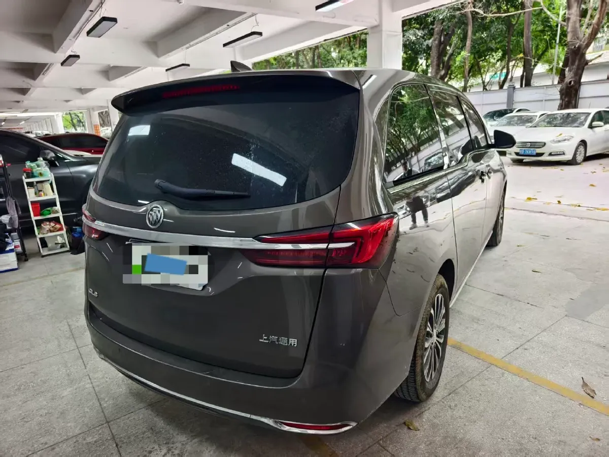 2023 Buick GL8 2.0T 237HP L4 9AT,autocango,china used car exporter,china ev exporter,chinese used car exporter,chinese used ev exporter