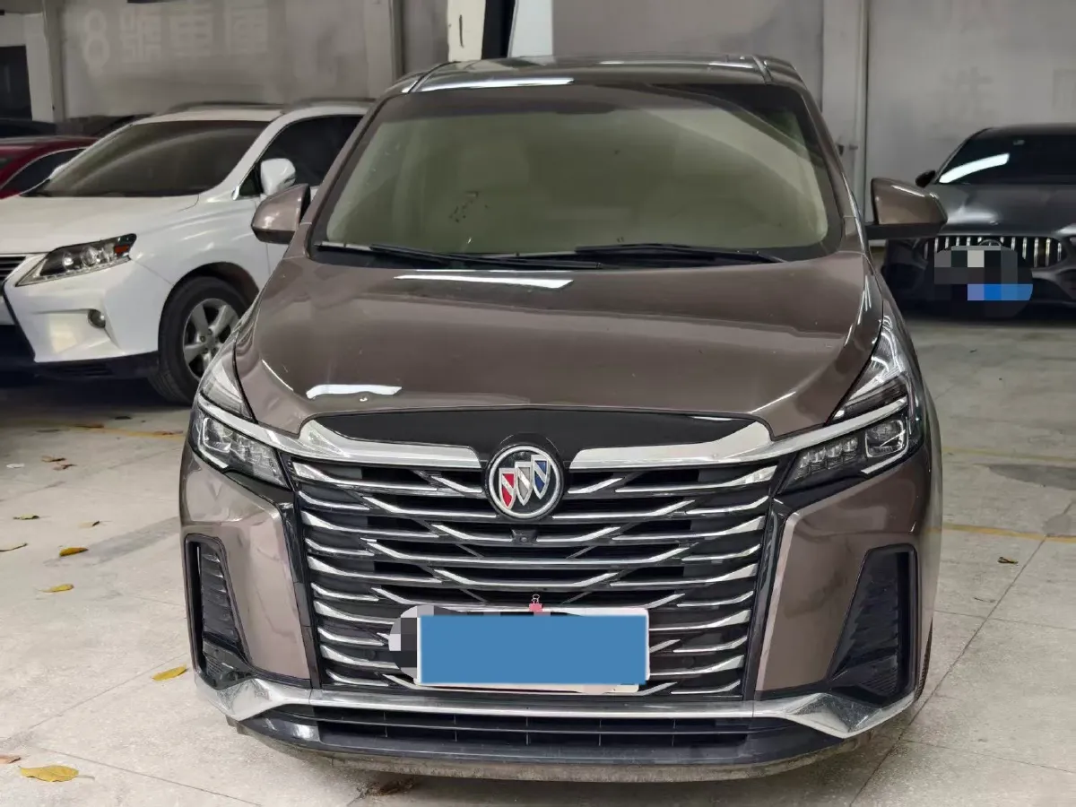 2023 Buick GL8 2.0T 237HP L4 9AT,autocango,china used car exporter,china ev exporter,chinese used car exporter,chinese used ev exporter