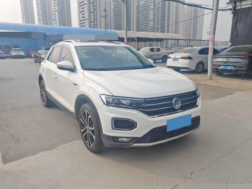 2021 Volkswagen T-Roc 1.4T 150HP L4 7DCT,autocango,china used car exporter,china ev exporter,chinese used car exporter,chinese used ev exporter