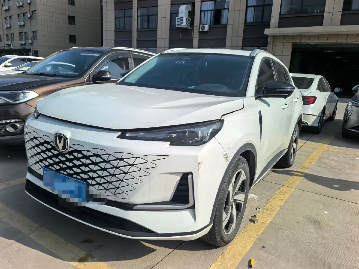 2024 ChangAn CS55 Plus 1.5T 188HP L4 7DCT,autocango,china used car exporter,china ev exporter,chinese used car exporter,chinese used ev exporter