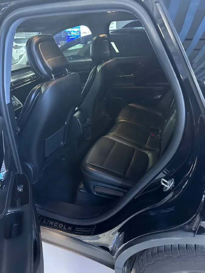 2021 Lincoln Corsair 2.0T 245HP L4 8AT,autocango,china used car exporter,china ev exporter,chinese used car exporter,chinese used ev exporter