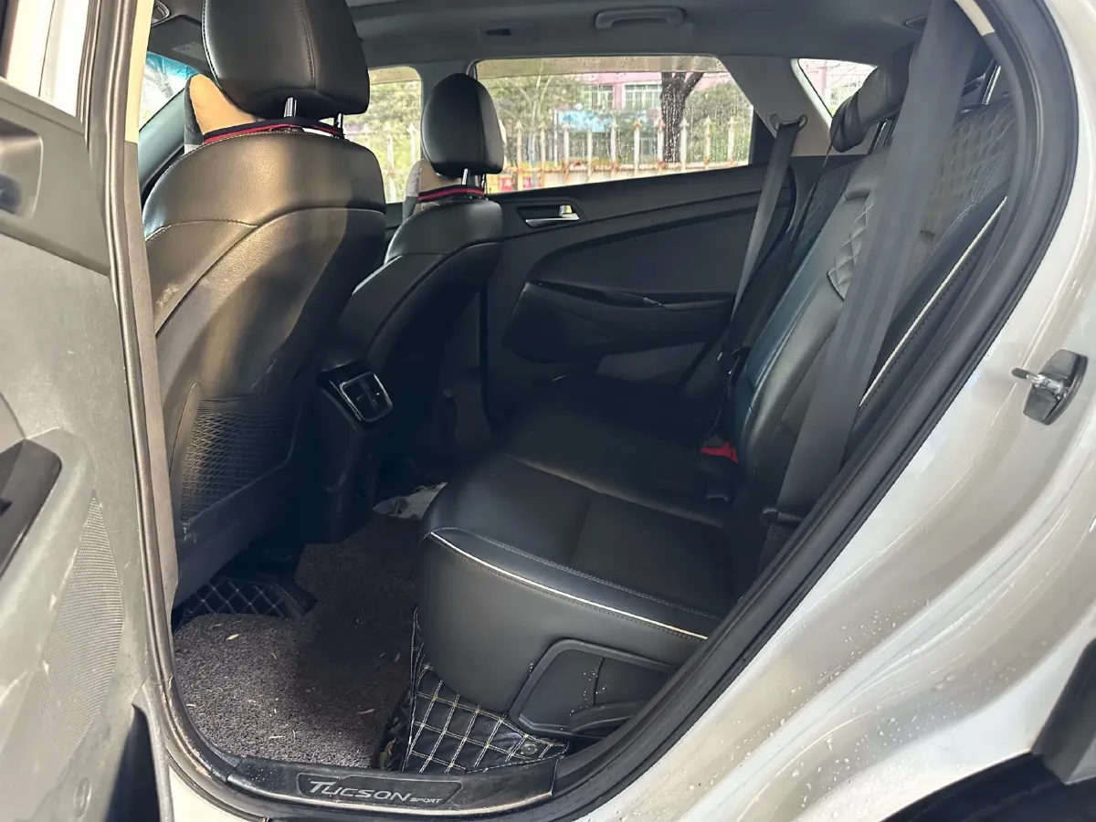 2019 Hyundai Tucson 1.6T 177HP L4 7DCT,autocango,china used car exporter,china ev exporter,chinese used car exporter,chinese used ev exporter