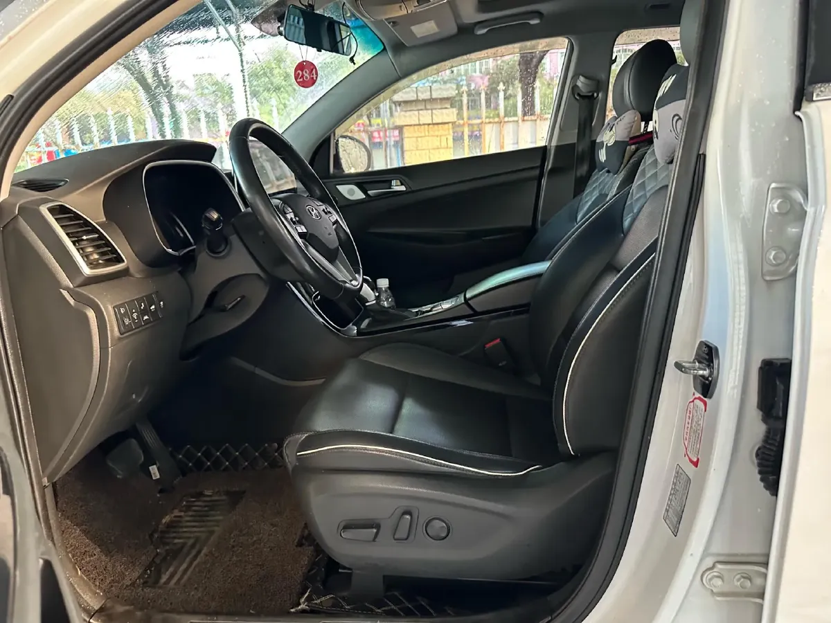 2019 Hyundai Tucson 1.6T 177HP L4 7DCT,autocango,china used car exporter,china ev exporter,chinese used car exporter,chinese used ev exporter
