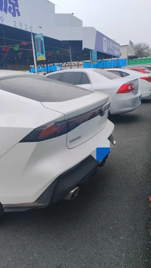 2022 ChangAn UNI-V 1.5T 188HP L4 7DCT,autocango,china used car exporter,china ev exporter,chinese used car exporter,chinese used ev exporter