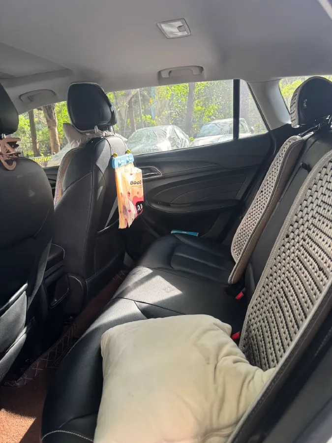 2018 Roewe Ei5 BEV 35KWH,autocango,china used car exporter,china ev exporter,chinese used car exporter,chinese used ev exporter