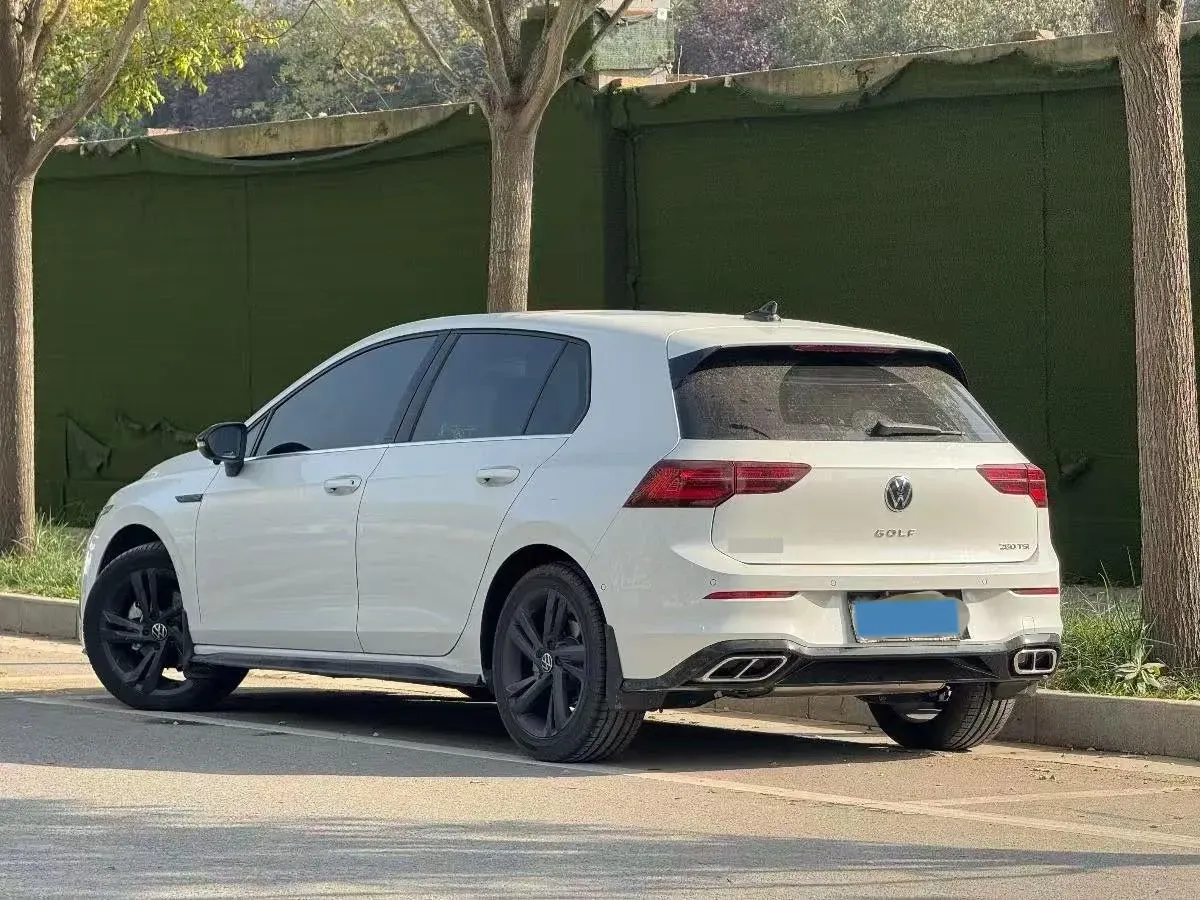 2024 Volkswagen Golf 1.4T 150HP L4 7DCT,autocango,china used car exporter,china ev exporter,chinese used car exporter,chinese used ev exporter