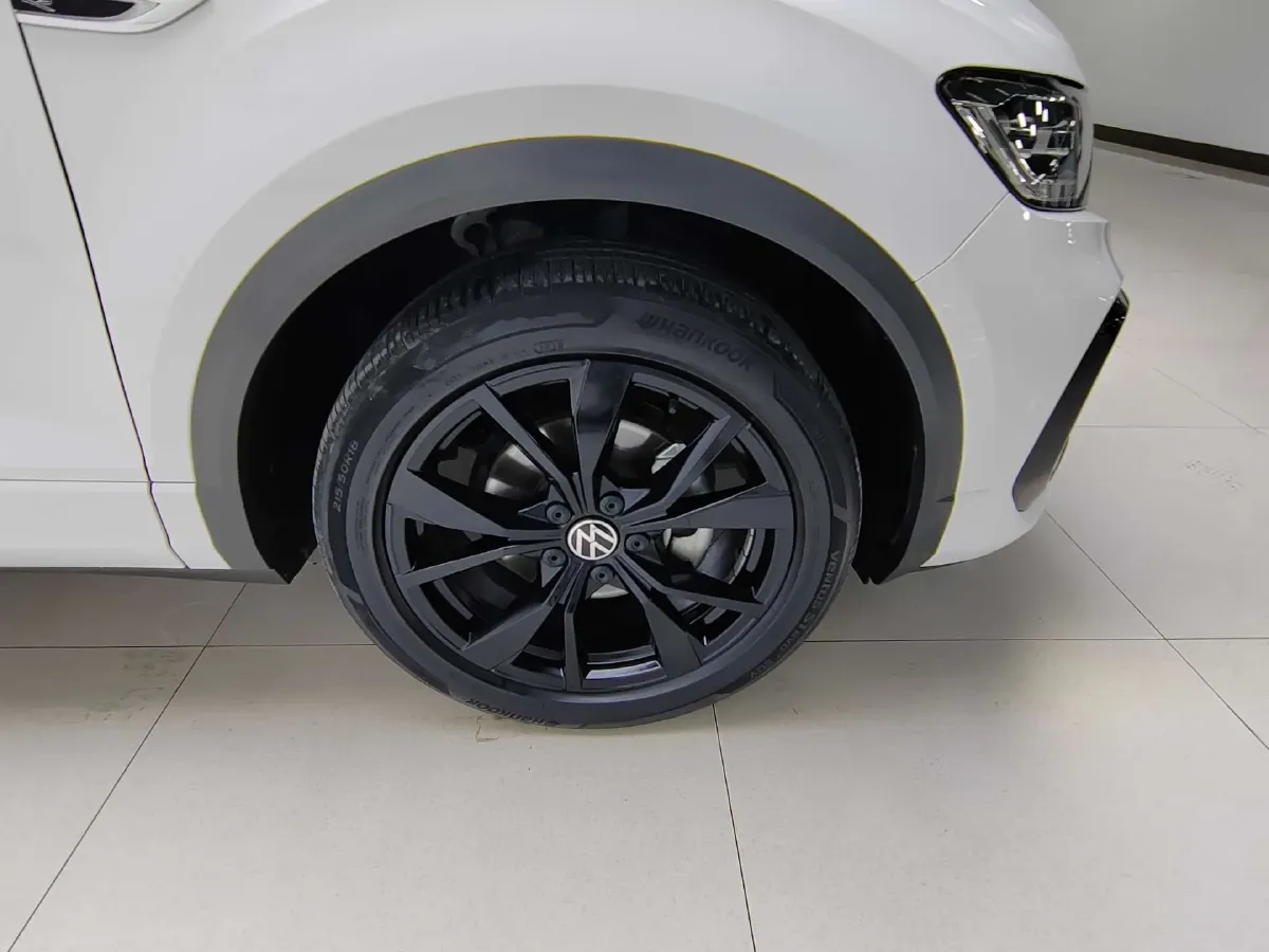 2023 Volkswagen T-Roc 1.5T 160HP L4 7DCT,autocango,china used car exporter,china ev exporter,chinese used car exporter,chinese used ev exporter