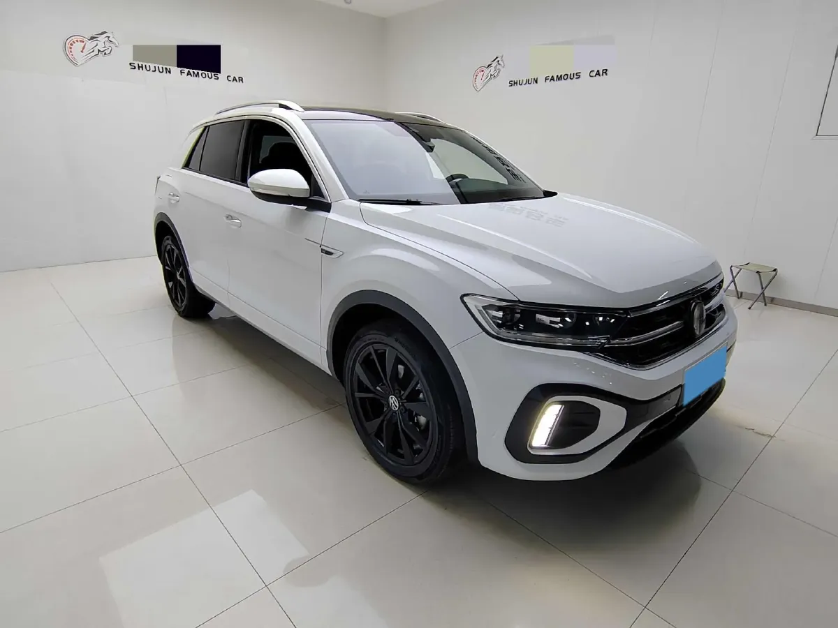 2023 Volkswagen T-Roc 1.5T 160HP L4 7DCT,autocango,china used car exporter,china ev exporter,chinese used car exporter,chinese used ev exporter
