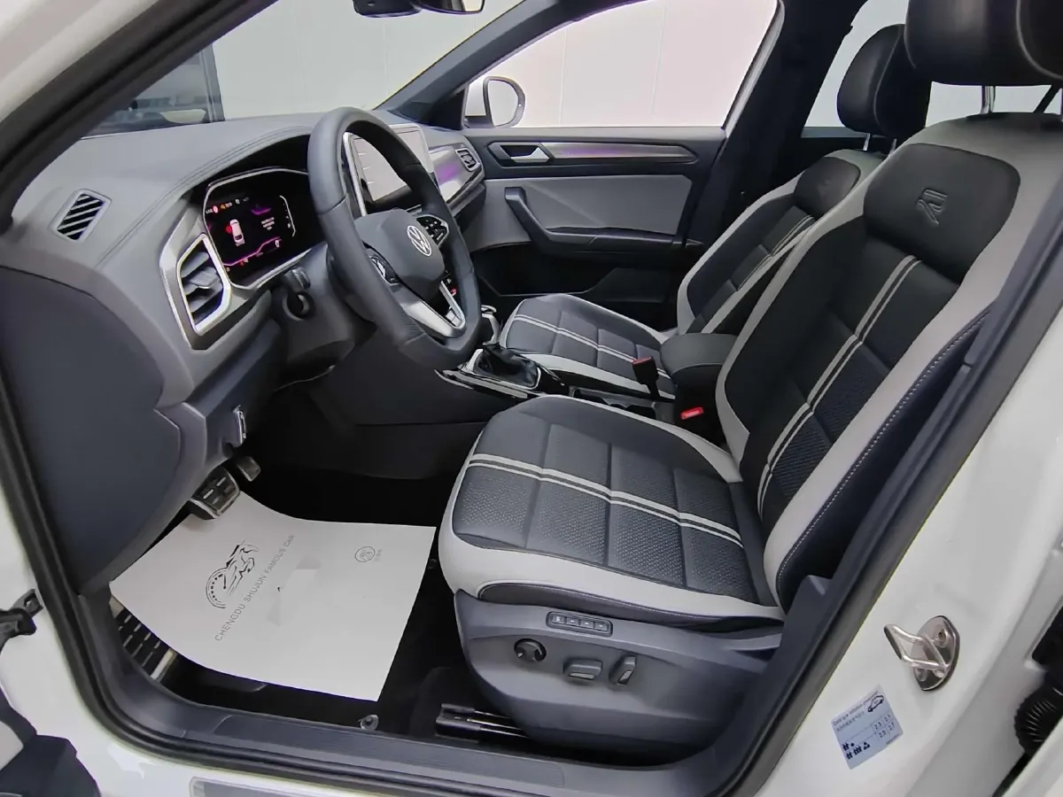 2023 Volkswagen T-Roc 1.5T 160HP L4 7DCT,autocango,china used car exporter,china ev exporter,chinese used car exporter,chinese used ev exporter