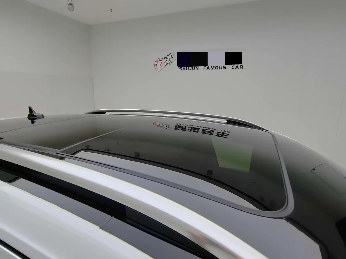 2023 Volkswagen T-Roc 1.5T 160HP L4 7DCT,autocango,china used car exporter,china ev exporter,chinese used car exporter,chinese used ev exporter