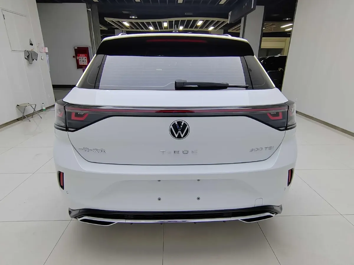 2023 Volkswagen T-Roc 1.5T 160HP L4 7DCT,autocango,china used car exporter,china ev exporter,chinese used car exporter,chinese used ev exporter