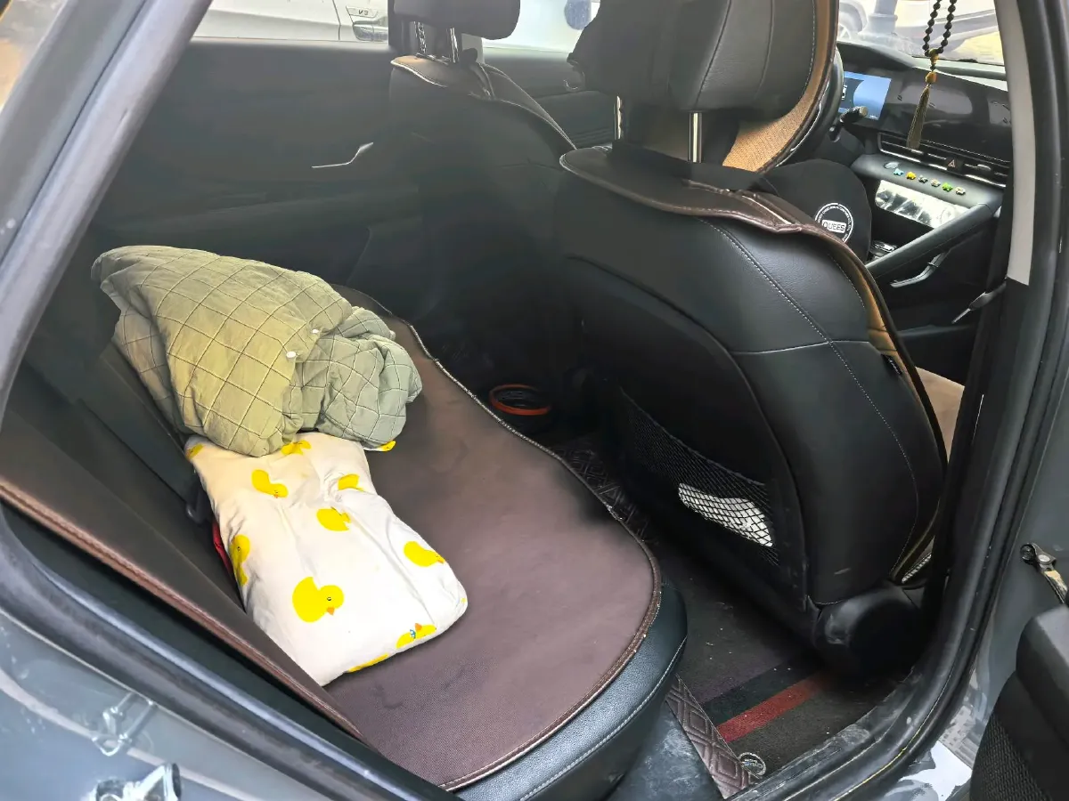 2021 Hyundai Elantra 1.5L 115HP L4 CVT,autocango,china used car exporter,china ev exporter,chinese used car exporter,chinese used ev exporter