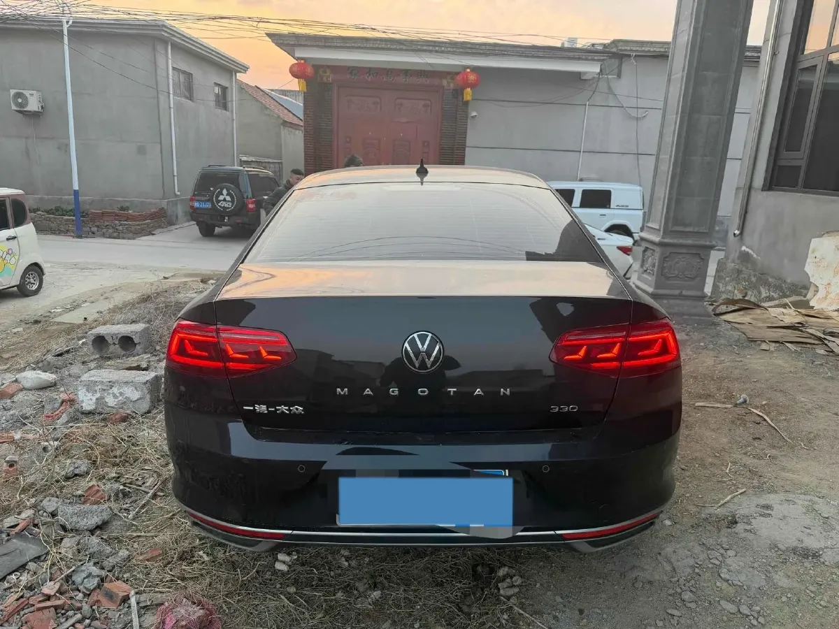 2020 Volkswagen Magotan 2.0T 186HP L4 7DCT,autocango,china used car exporter,china ev exporter,chinese used car exporter,chinese used ev exporter