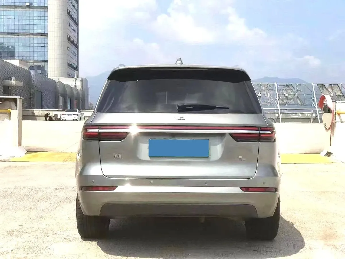 2021 Li ONE Range Extended 131HP REEV 40.5KWH,autocango,china used car exporter,china ev exporter,chinese used car exporter,chinese used ev exporter