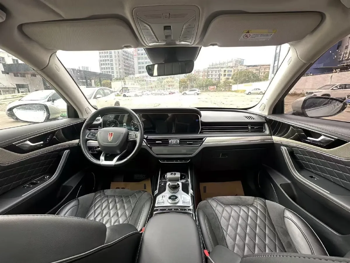 2019 HongQi HS5 2.0T 224HP L4 6AT,autocango,china used car exporter,china ev exporter,chinese used car exporter,chinese used ev exporter