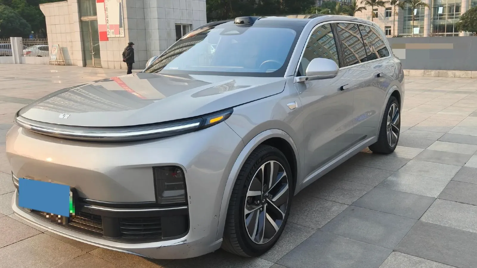 2022 Li L9 Range Extended 154HP REEV 42.6KWH,autocango,china used car exporter,china ev exporter,chinese used car exporter,chinese used ev exporter