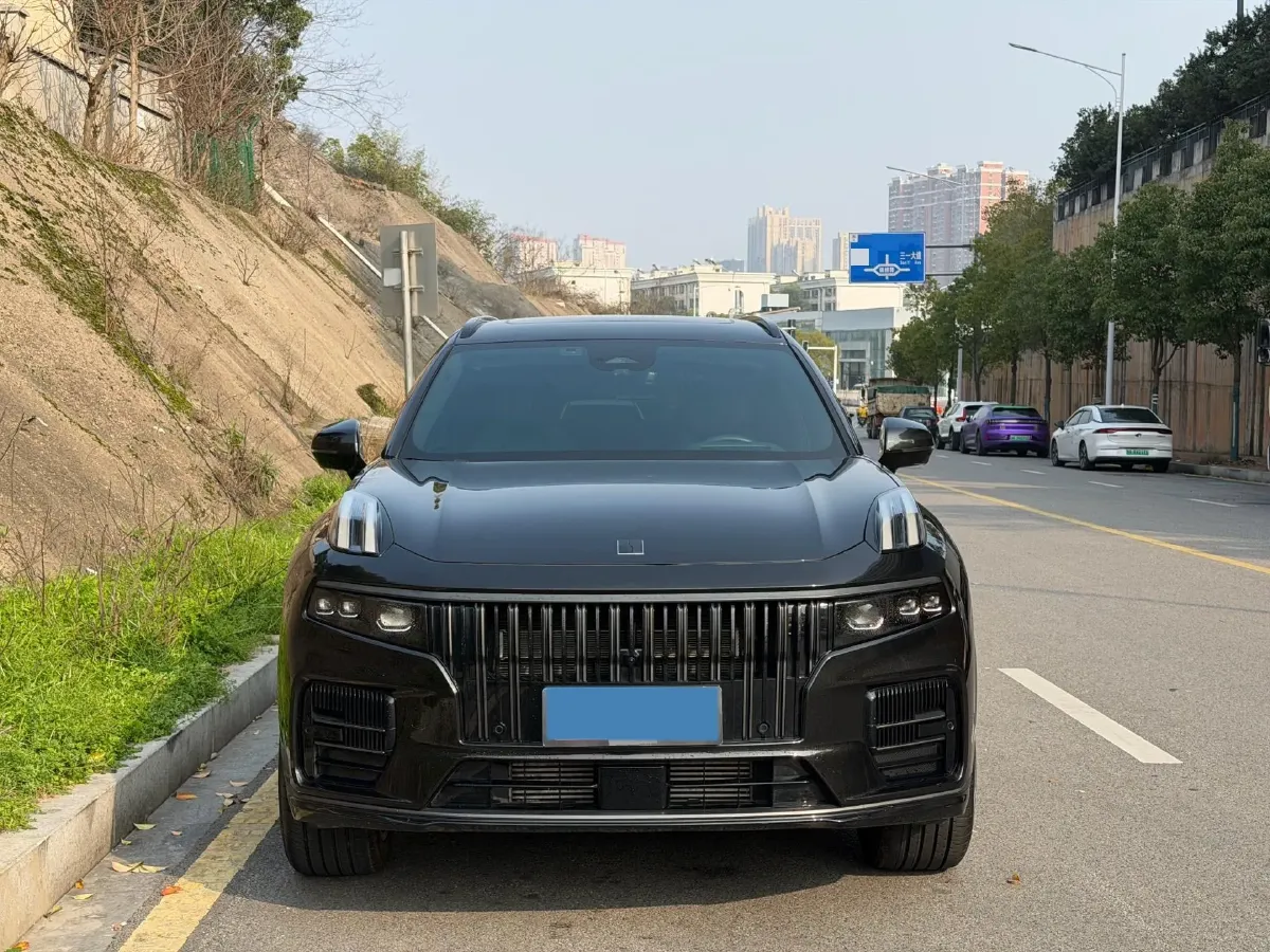 2021 Buick GL8 2.0T 237HP L4 9AT,autocango,china used car exporter,china ev exporter,chinese used car exporter,chinese used ev exporter