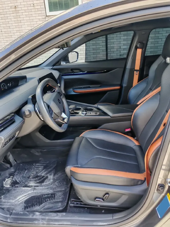 2024 ChangAn UNI-V 1.5T 188HP L4 7DCT,autocango,china used car exporter,china ev exporter,chinese used car exporter,chinese used ev exporter