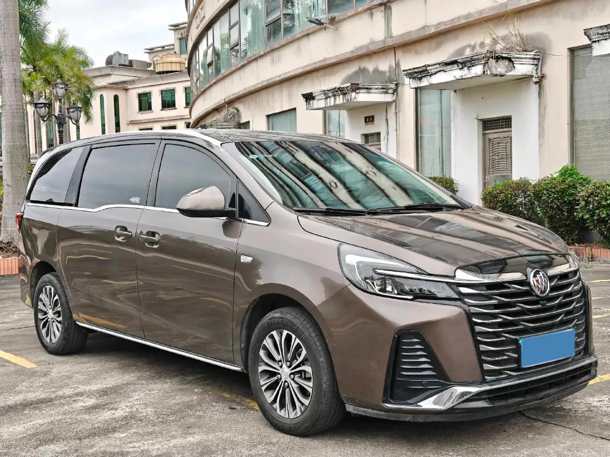 2022 Buick GL8 2.0T 237HP L4 9AT,autocango,china used car exporter,china ev exporter,chinese used car exporter,chinese used ev exporter