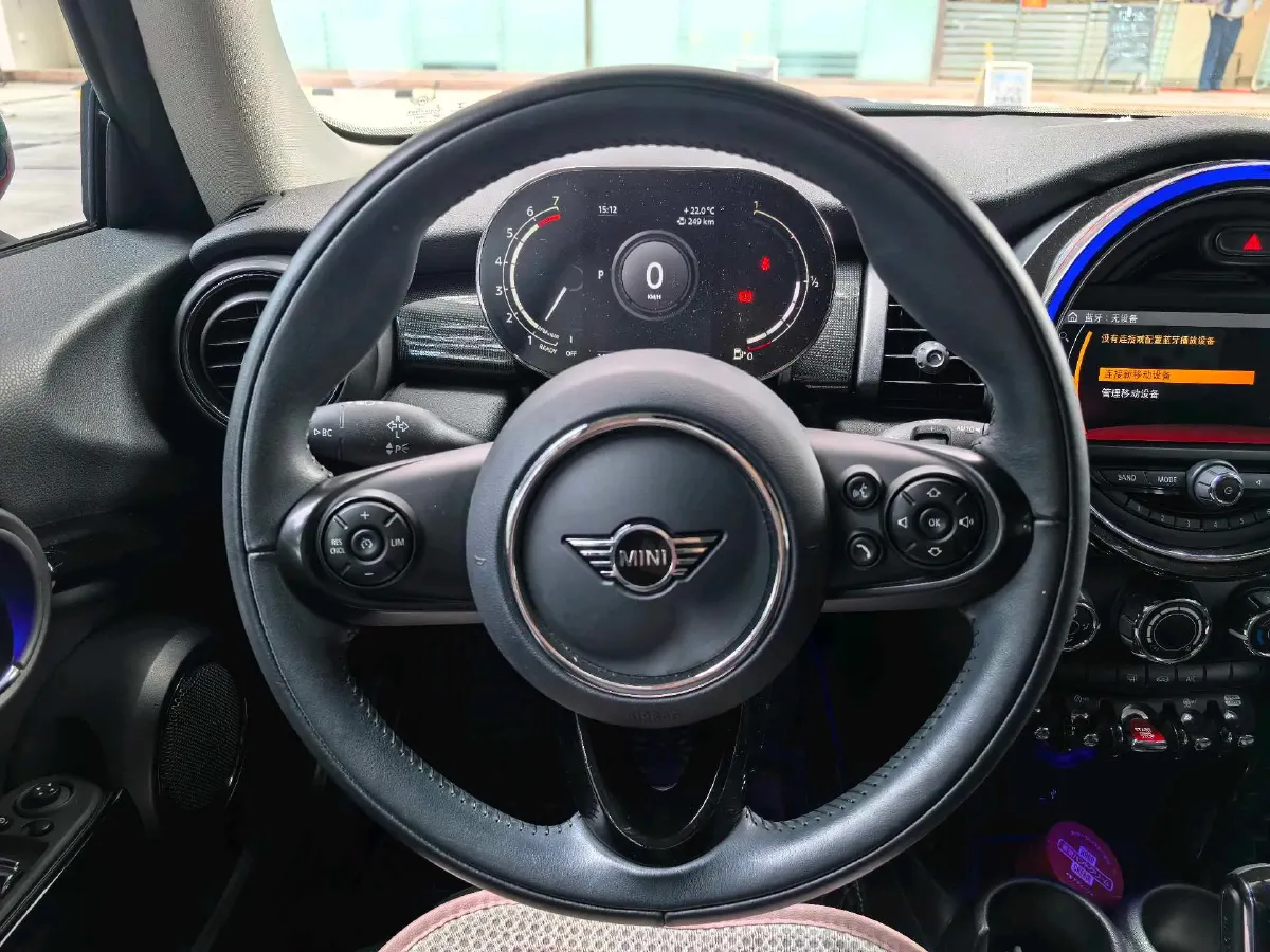 2021 MINI MINI 1.5T 136HP L3 7DCT,autocango,china used car exporter,china ev exporter,chinese used car exporter,chinese used ev exporter