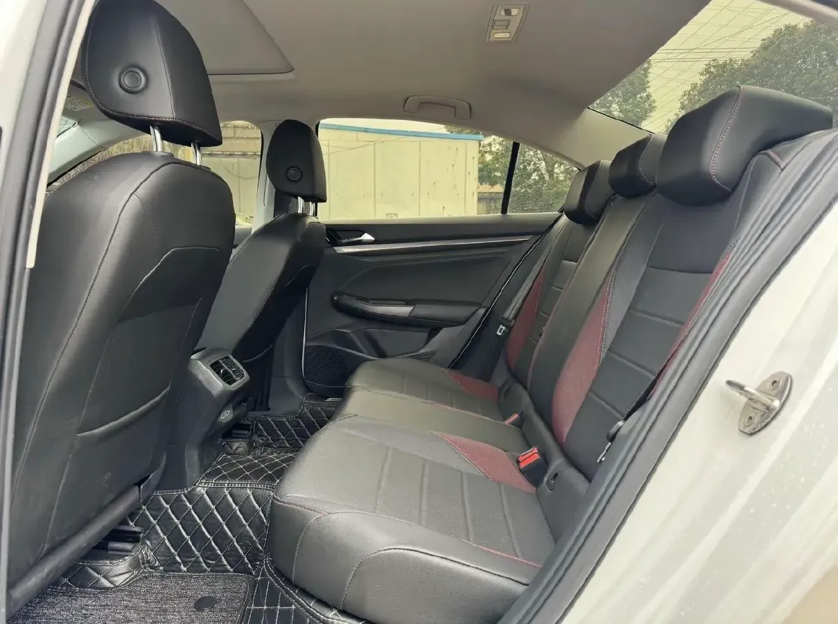 2020 Volkswagen Bora 1.5L 113HP L4 6AT,autocango,china used car exporter,china ev exporter,chinese used car exporter,chinese used ev exporter