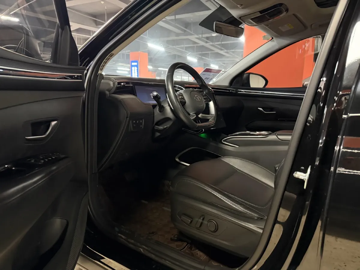 2021 Hyundai Tucson 1.5T 200HP L4 7DCT,autocango,china used car exporter,china ev exporter,chinese used car exporter,chinese used ev exporter