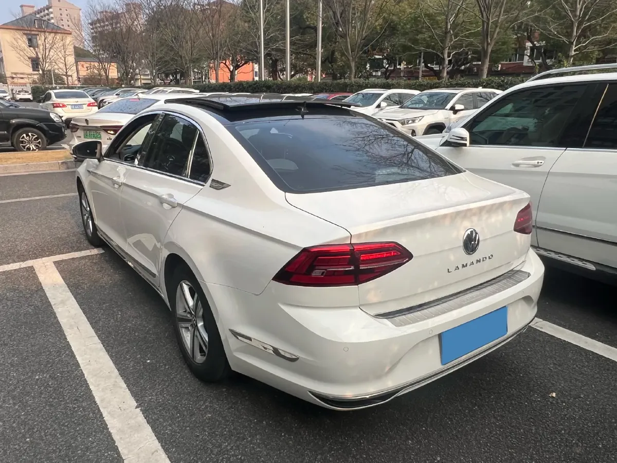 2019 Volkswagen Lamando 1.4T 131HP L4 7DCT,autocango,china used car exporter,china ev exporter,chinese used car exporter,chinese used ev exporter