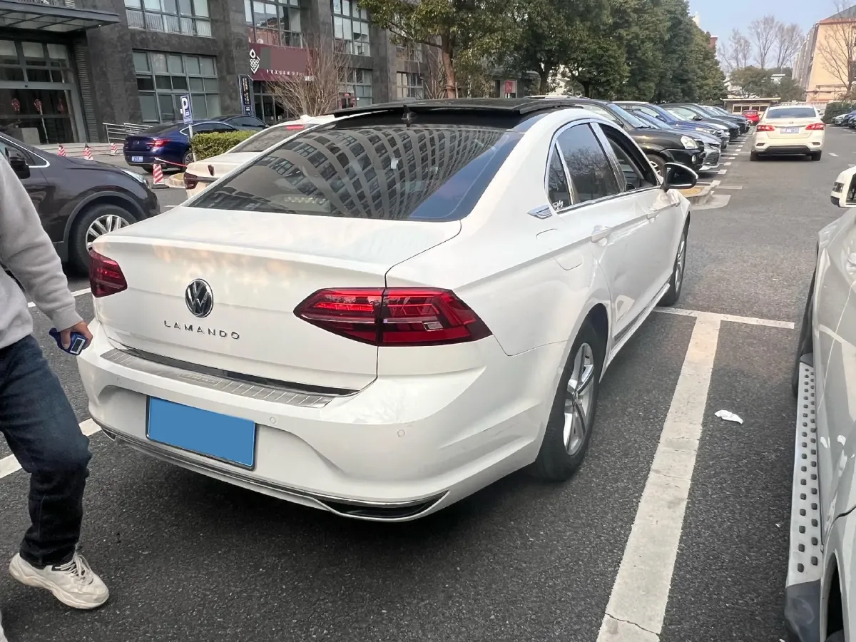 2019 Volkswagen Lamando 1.4T 131HP L4 7DCT,autocango,china used car exporter,china ev exporter,chinese used car exporter,chinese used ev exporter