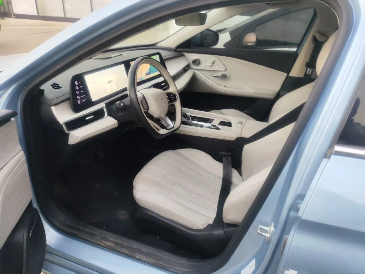 2024 Fulwin FulwinA8 1.5T 156HP L4 1DHT PHEV 18.3KWH,autocango,china used car exporter,china ev exporter,chinese used car exporter,chinese used ev exporter