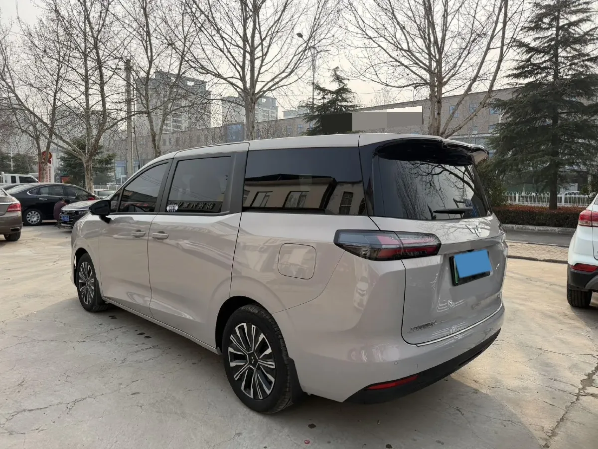 2025 Geely Galaxy L6 1.5L 112HP L4 1DHT PHEV 19.09KWH,autocango,china used car exporter,china ev exporter,chinese used car exporter,chinese used ev exporter