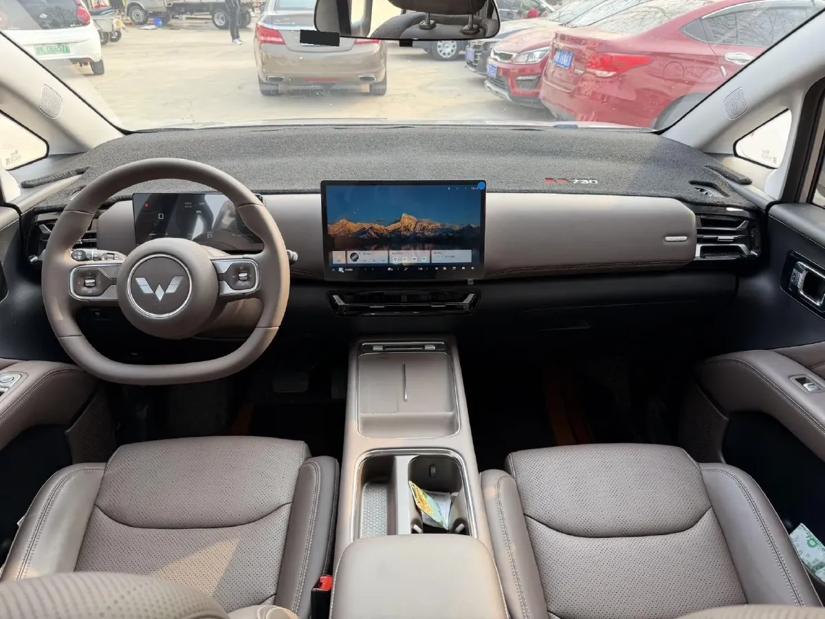 2025 Geely Galaxy L6 1.5L 112HP L4 1DHT PHEV 19.09KWH,autocango,china used car exporter,china ev exporter,chinese used car exporter,chinese used ev exporter