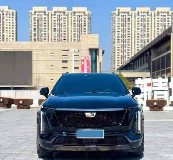 2025 Cadillac XT5 2.0T 237HP L4 9AT,autocango,china used car exporter,china ev exporter,chinese used car exporter,chinese used ev exporter