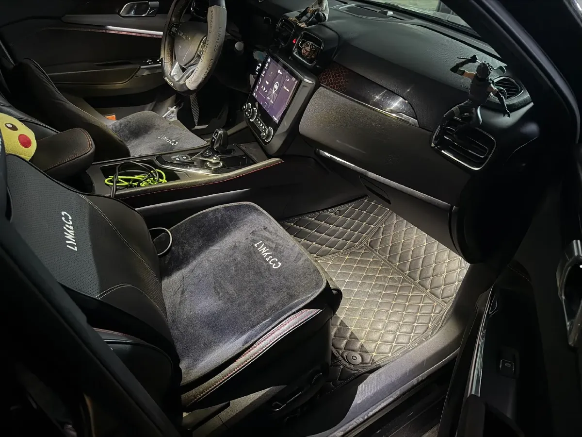 2019 LYNK&CO 01 2.0T 190HP L4 6AT,autocango,china used car exporter,china ev exporter,chinese used car exporter,chinese used ev exporter